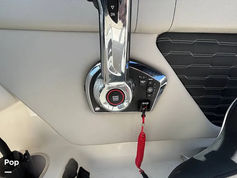 Slide: The Image of Sea Ray SPX 230 OB 2025 - 15907333