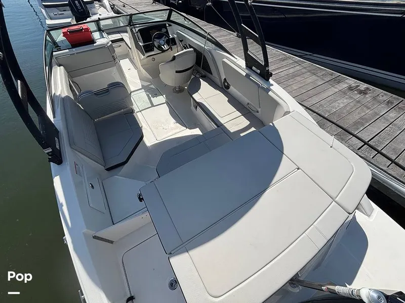 Slide: The Image of Sea Ray SPX 230 OB 2025 - 15907325