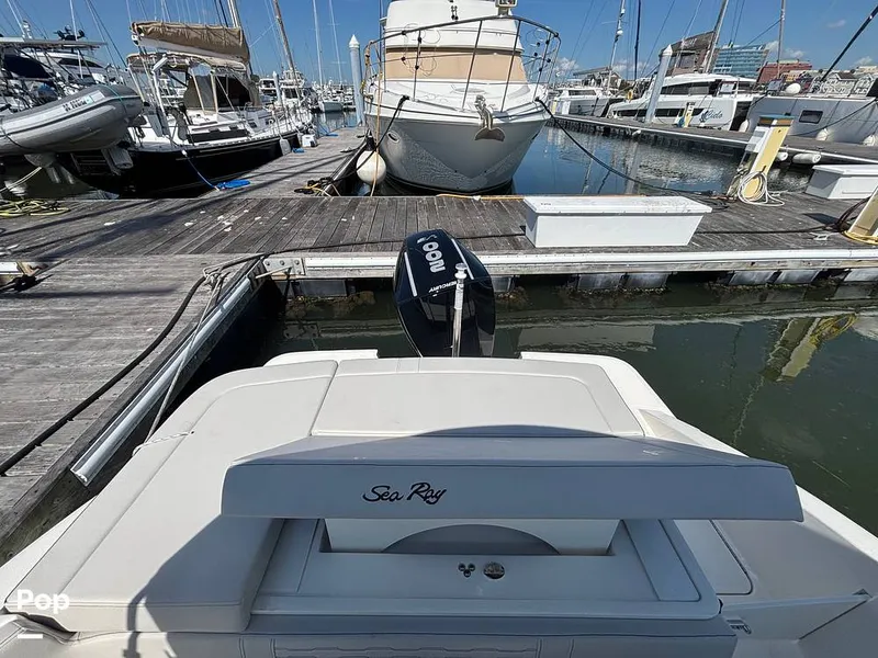 Slide: The Image of Sea Ray SPX 230 OB 2025 - 15907329