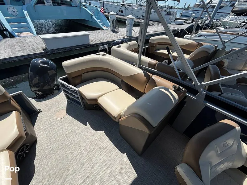 Slide: The Image of Lowe SS 230W 2024 - 15907198