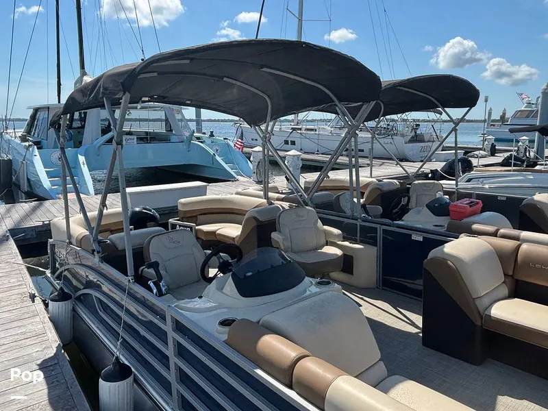 Slide: The Image of Lowe SS 230W 2024 - 15907210