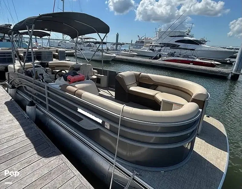 The Image of Lowe SS 230W 2024 - 15911383