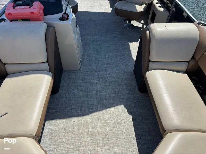 Slide: The Image of Lowe SS 230W 2024 - 15907164