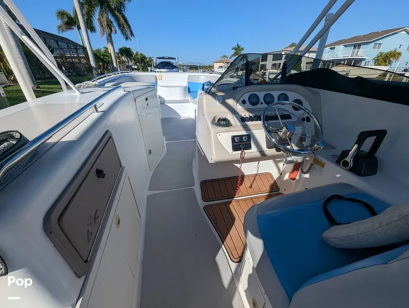 Slide: The Image of World Cat 266 LC 2001 - 16066226