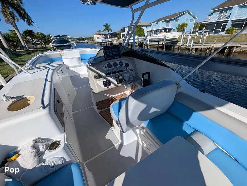 Slide: The Image of World Cat 266 LC 2001 - 16066313