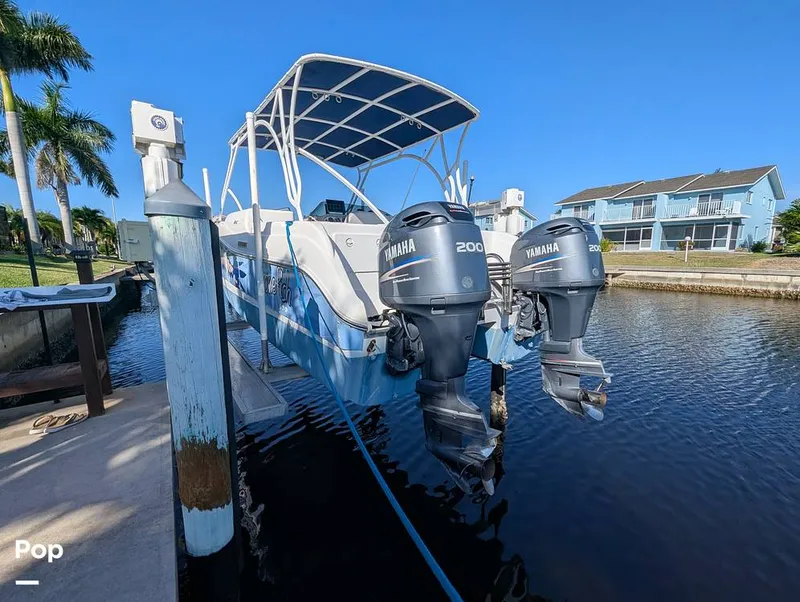 Slide: The Image of World Cat 266 LC 2001 - 16066316