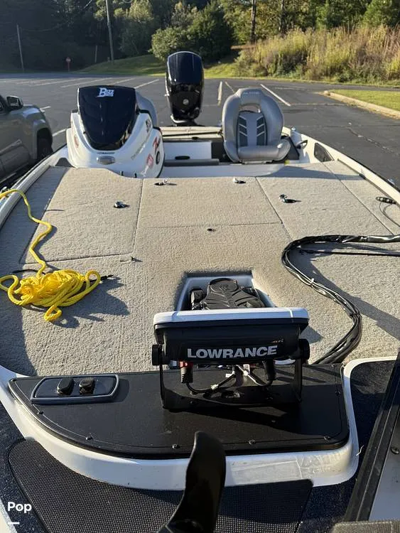 Slide: The Image of Nitro Z18 2019 - 15919207