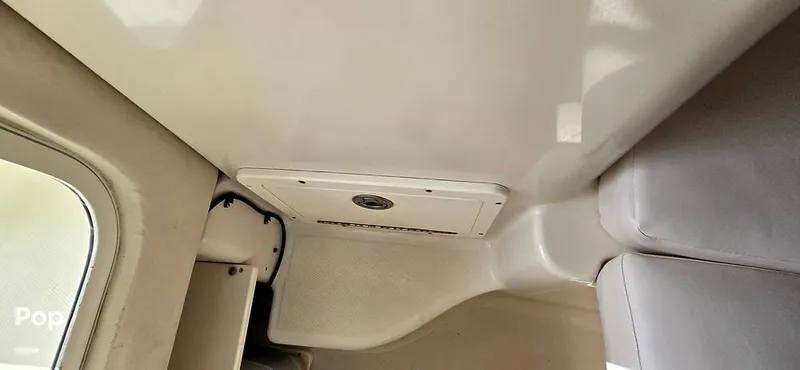 Slide: The Image of Hydra-Sports Vector 2300 VX 2011 - 16044474