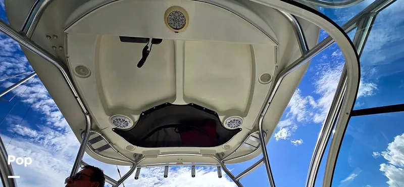 Slide: The Image of Hydra-Sports Vector 2300 VX 2011 - 16044476