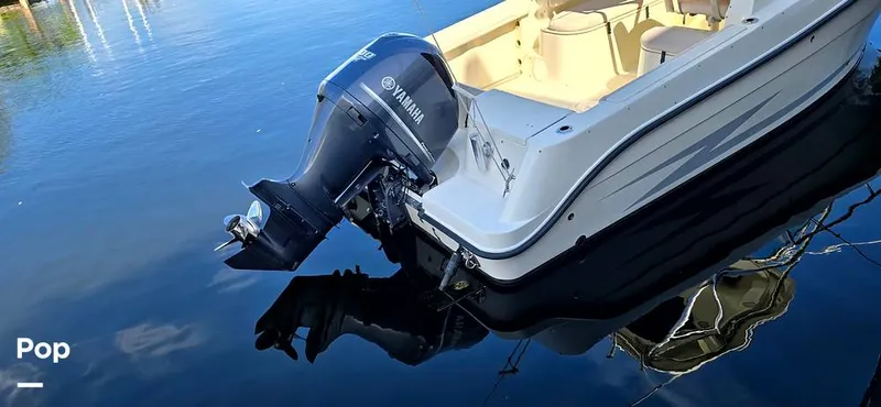 Slide: The Image of Hydra-Sports Vector 2300 VX 2011 - 16044293