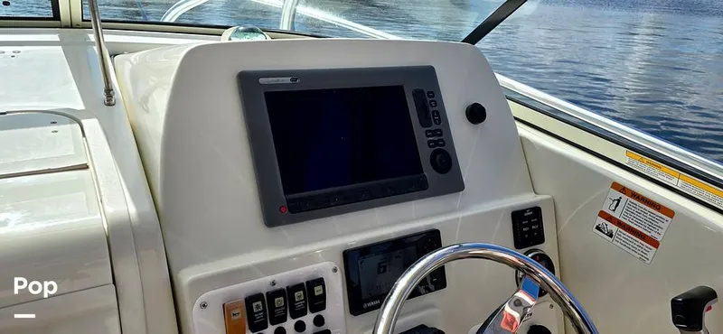 Slide: The Image of Hydra-Sports Vector 2300 VX 2011 - 16044301