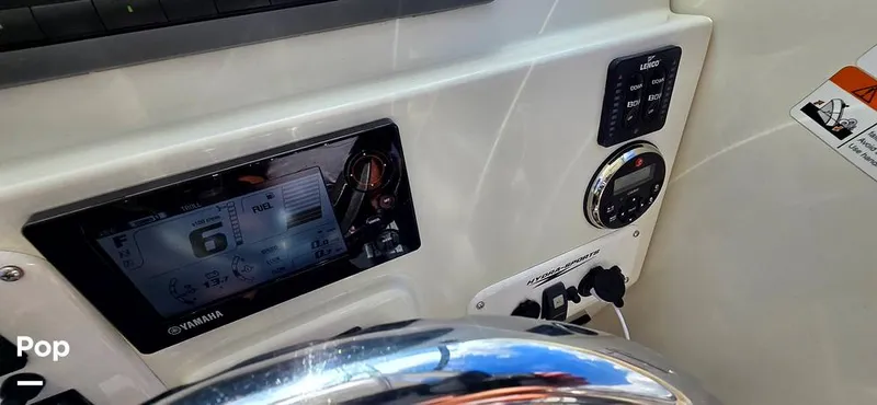 Slide: The Image of Hydra-Sports Vector 2300 VX 2011 - 16044306