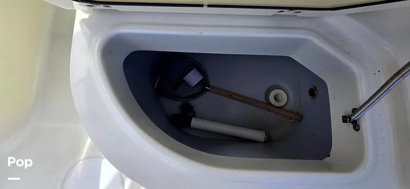 Slide: The Image of Hydra-Sports Vector 2300 VX 2011 - 16044324