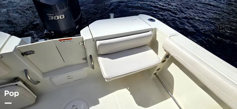 Slide: The Image of Hydra-Sports Vector 2300 VX 2011 - 16044343