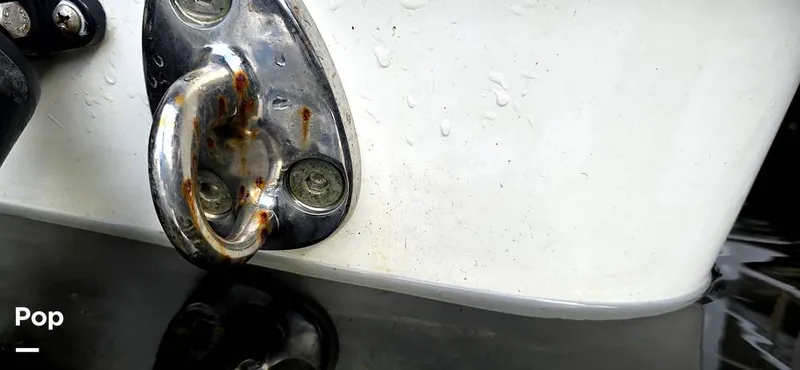 Slide: The Image of Hydra-Sports Vector 2300 VX 2011 - 16044490