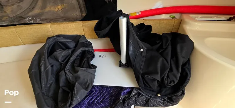 Slide: The Image of Hydra-Sports Vector 2300 VX 2011 - 16044469