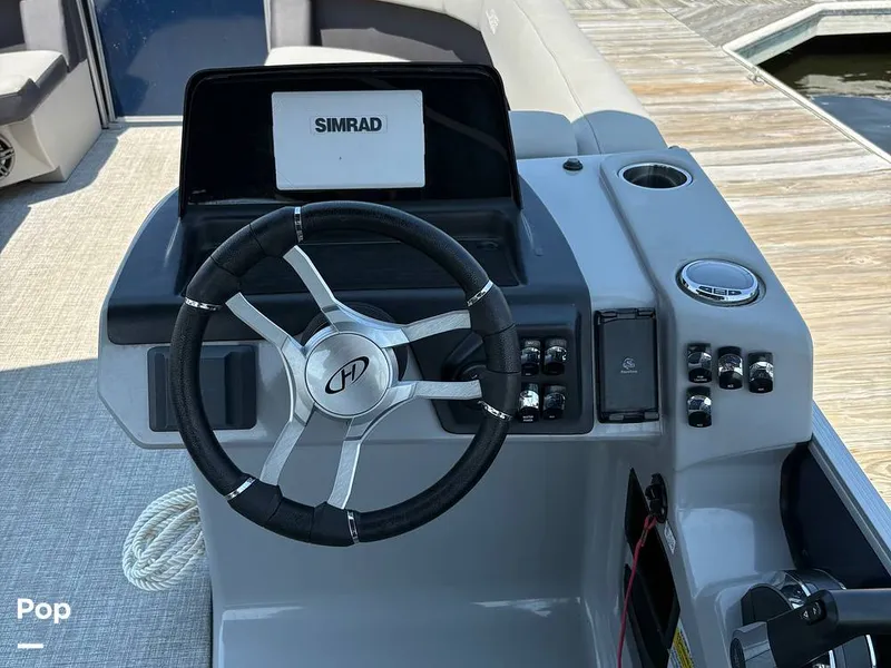 Slide: The Image of Harris HCX23 2024 - 15909276