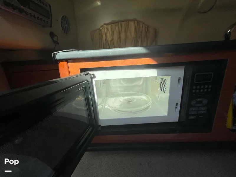 Slide: The Image of Sea Ray Amberjack 270 2006 - 16141829