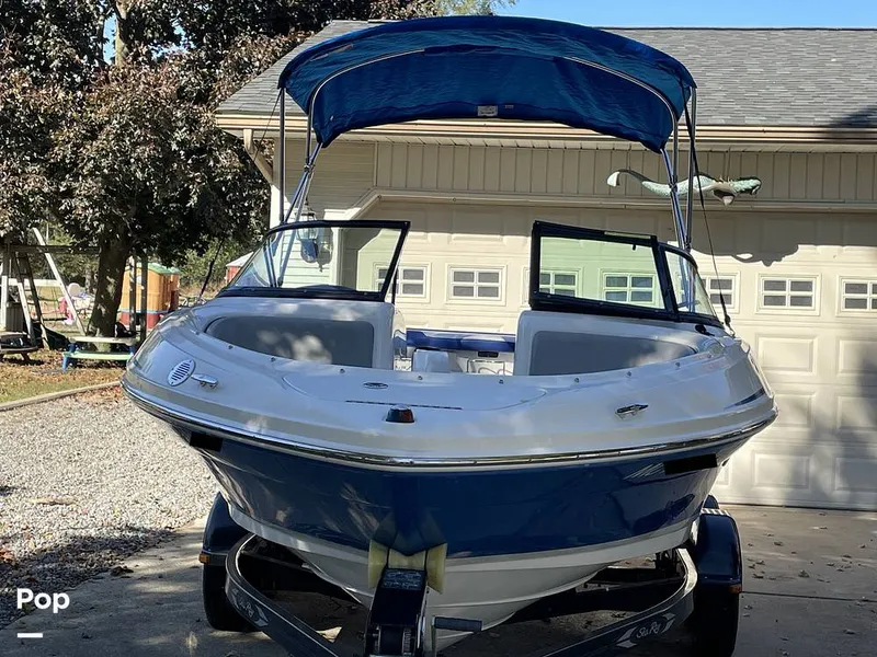Slide: The Image of Sea Ray 205 Sport 2012 - 15973465