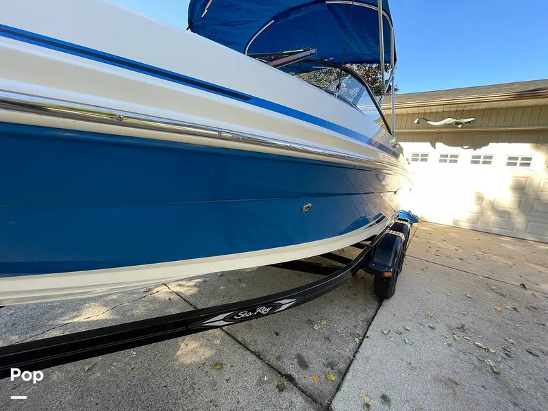 Slide: The Image of Sea Ray 205 Sport 2012 - 15973473