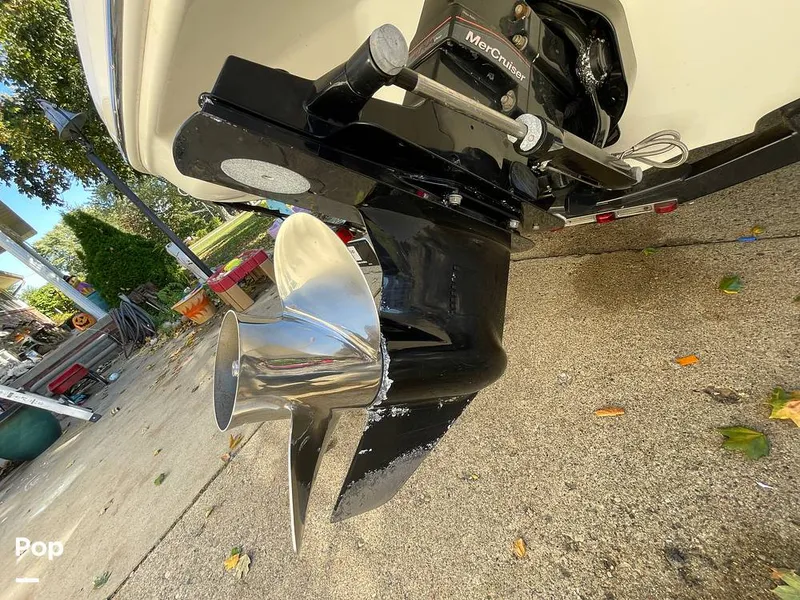 Slide: The Image of Sea Ray 205 Sport 2012 - 15973484