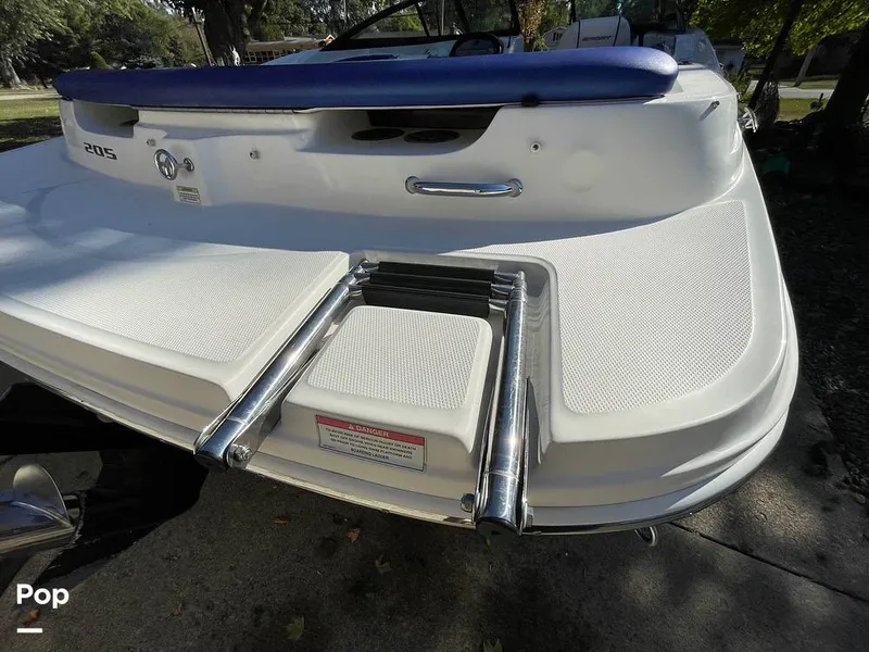 Slide: The Image of Sea Ray 205 Sport 2012 - 15973488
