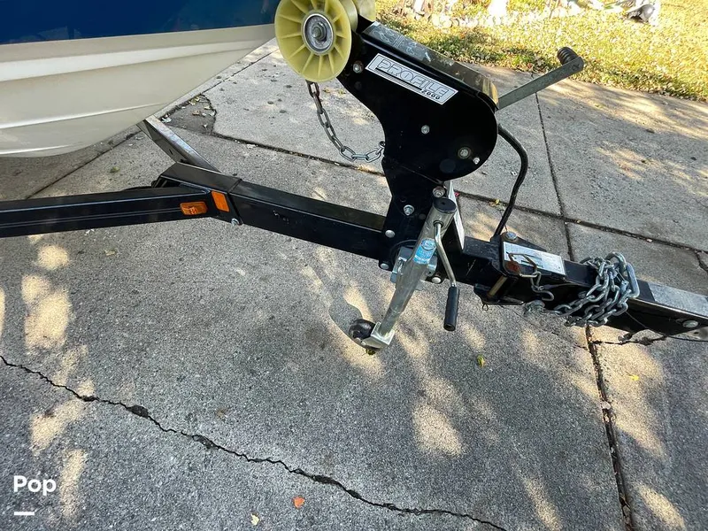 Slide: The Image of Sea Ray 205 Sport 2012 - 15973491