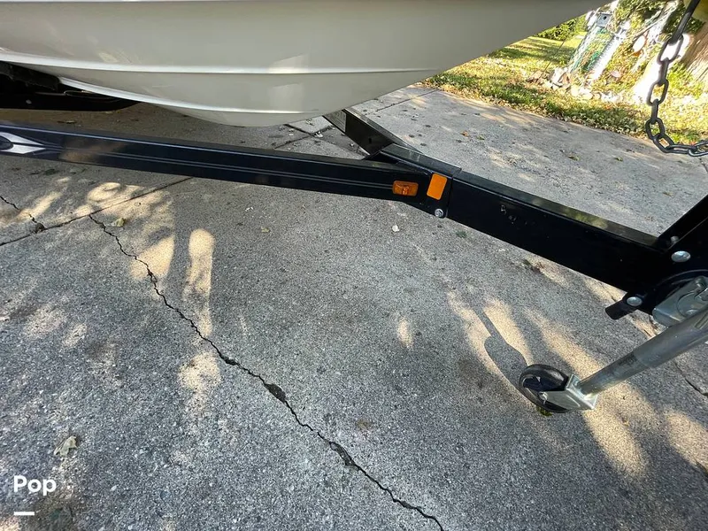 Slide: The Image of Sea Ray 205 Sport 2012 - 15973492