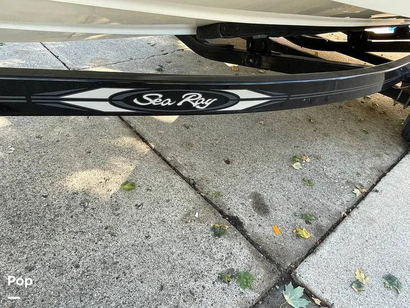 Slide: The Image of Sea Ray 205 Sport 2012 - 15973505