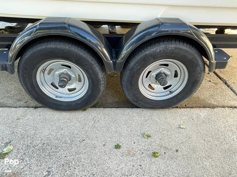 Slide: The Image of Sea Ray 205 Sport 2012 - 15973506