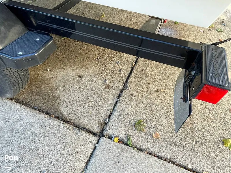 Slide: The Image of Sea Ray 205 Sport 2012 - 15973515