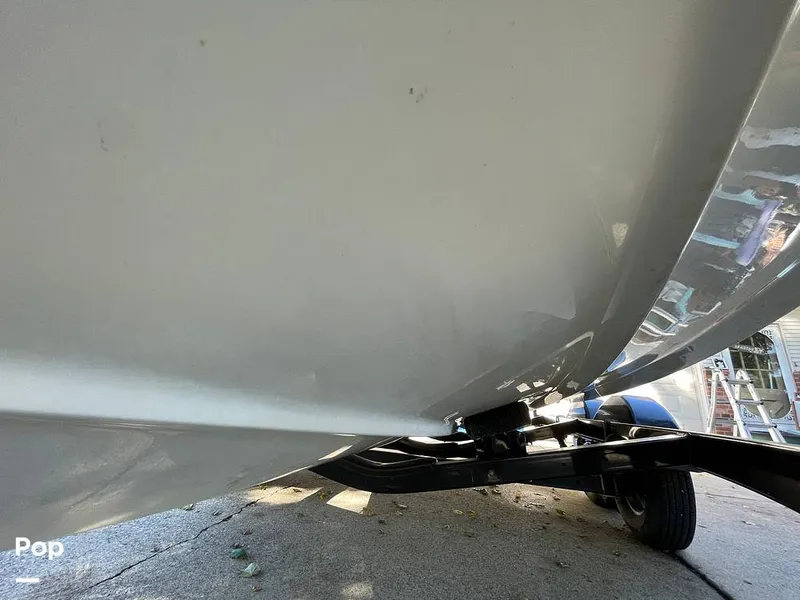 Slide: The Image of Sea Ray 205 Sport 2012 - 15973520