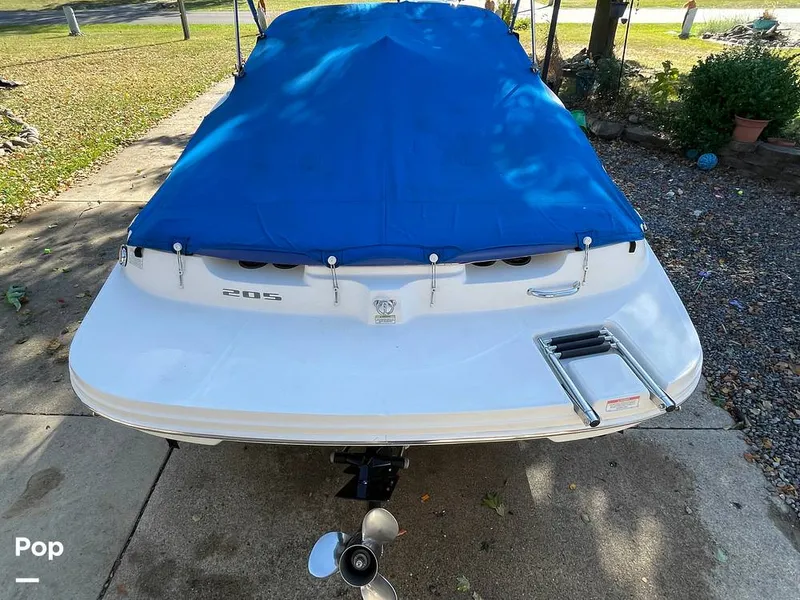 Slide: The Image of Sea Ray 205 Sport 2012 - 15973522