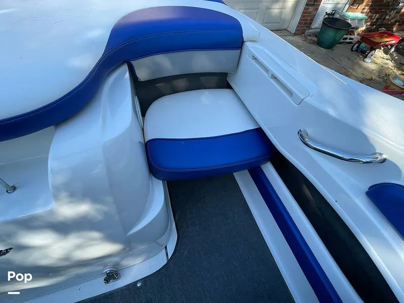 Slide: The Image of Sea Ray 205 Sport 2012 - 15973421