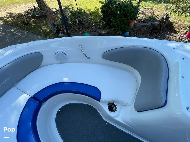 Slide: The Image of Sea Ray 205 Sport 2012 - 15973441