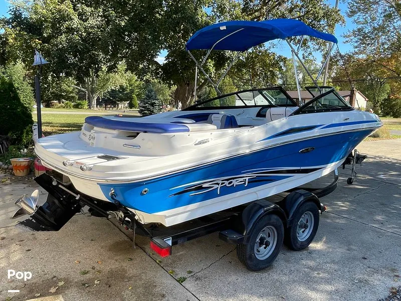 Slide: The Image of Sea Ray 205 Sport 2012 - 15973462