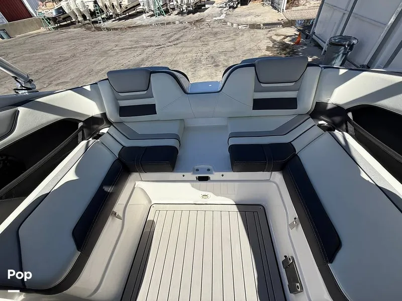 Slide: The Image of Yamaha 212X 2020 - 15974664