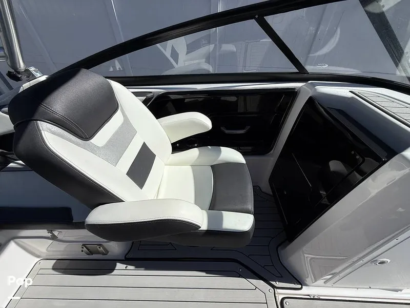 Slide: The Image of Yamaha 212X 2020 - 15974679