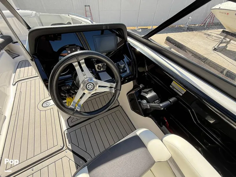 Slide: The Image of Yamaha 212X 2020 - 15974684