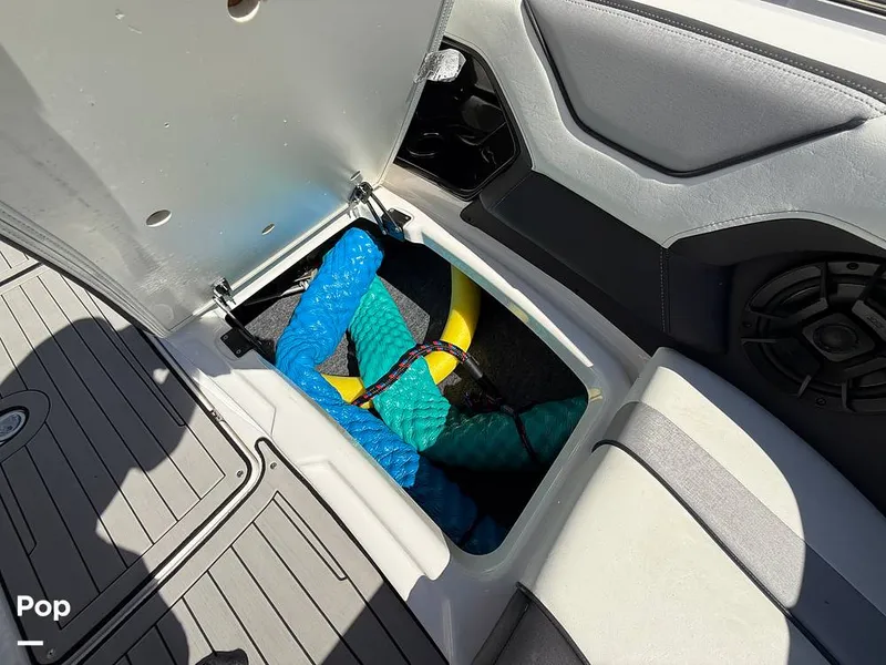 Slide: The Image of Yamaha 212X 2020 - 15974695