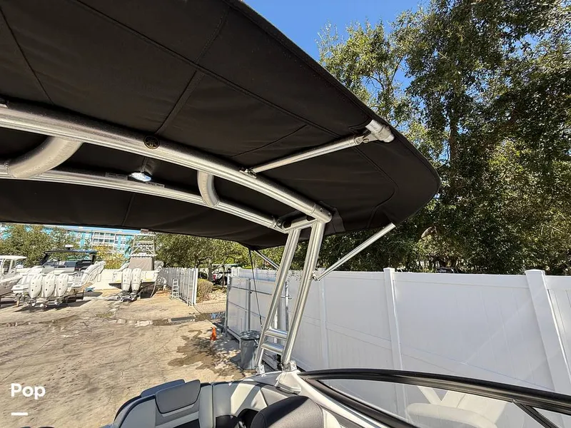 Slide: The Image of Yamaha 212X 2020 - 15974702