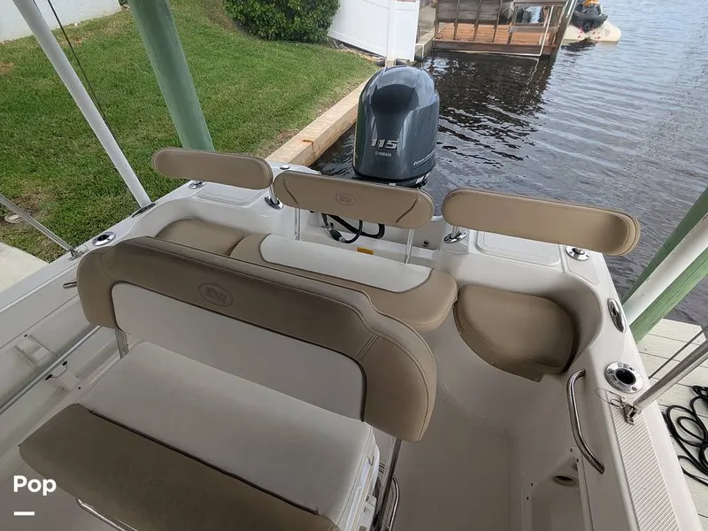 Slide: The Image of Hide Away Seating - 15917945