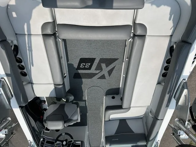 Slide: The Image of Mastercraft XT23 2019 - 16