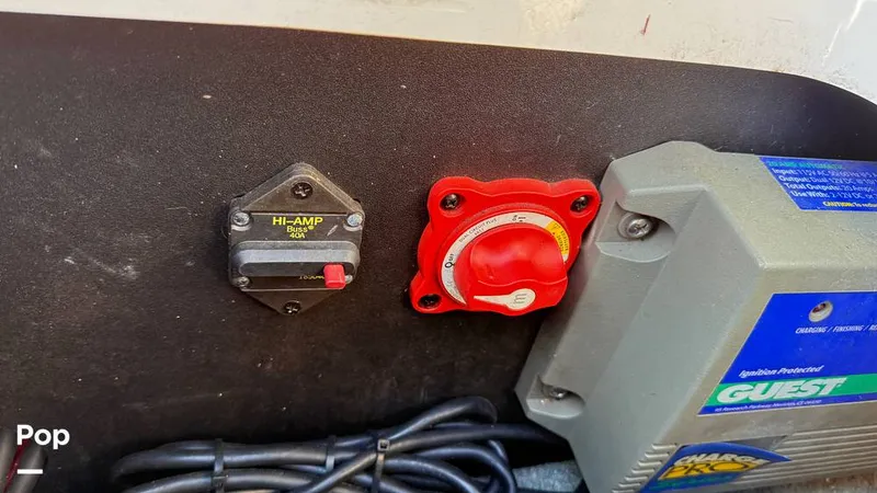 Slide: The Image of Batteries - Engine - 15976511