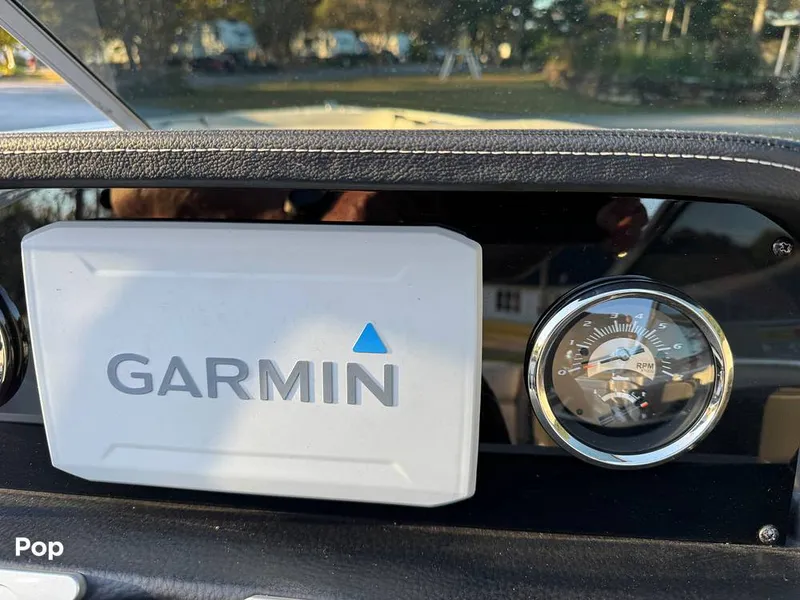 Slide: The Image of Crownline Boats 240 SS 2023 - 15983907