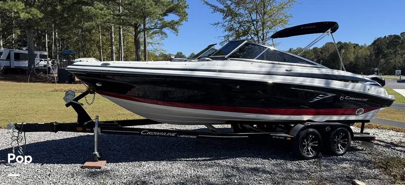 Slide: The Image of Crownline Boats 240 SS 2023 - 15983908