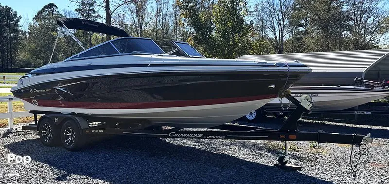 Slide: The Image of Crownline Boats 240 SS 2023 - 15983912