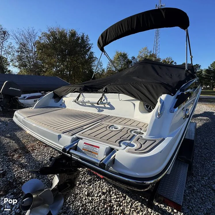 Slide: The Image of Crownline Boats 240 SS 2023 - 15983809