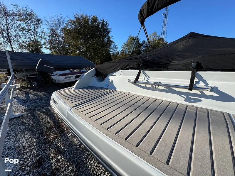 Slide: The Image of Crownline Boats 240 SS 2023 - 15983811