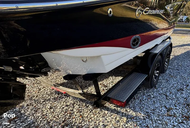 Slide: The Image of Crownline Boats 240 SS 2023 - 15983812